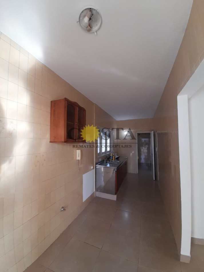 SEMIPISO MICROCENTRICO, S/BOLIVAR. VENTA. POSADAS, MISIONES.