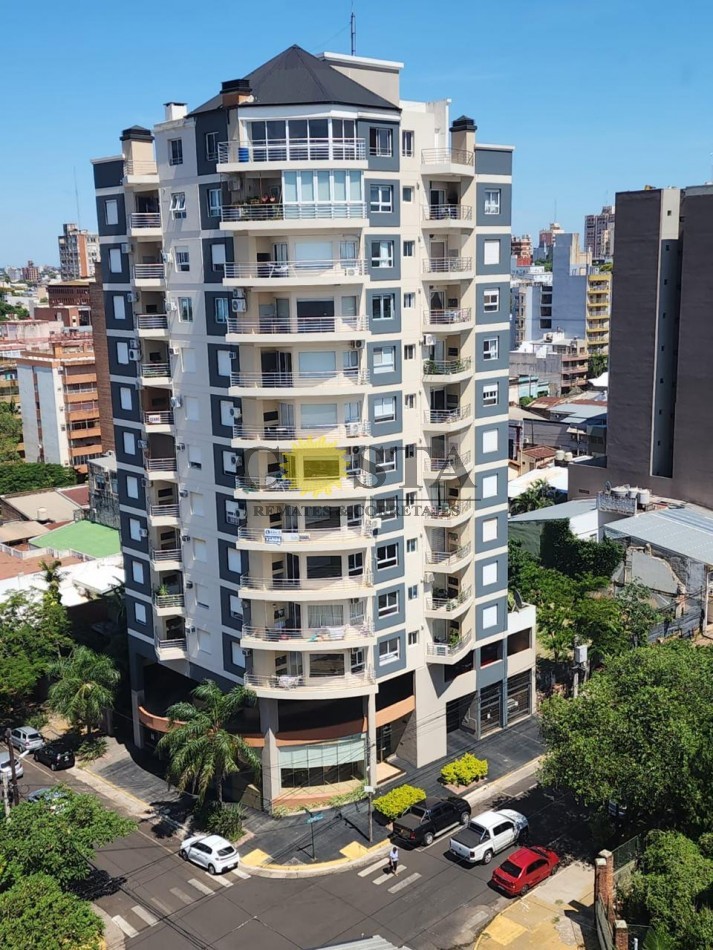 MAGNIFICO DEPARTAMENTO DE 2 DORM. Y COCHERA, EN EDIFICIO ALTOS DE POSADAS