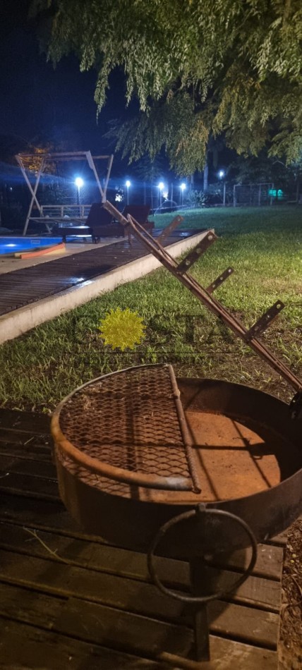 EXCLUSIVO CHALET EN RINCON SANTA MARIA, ITUZAINGO, CORRIENTES.