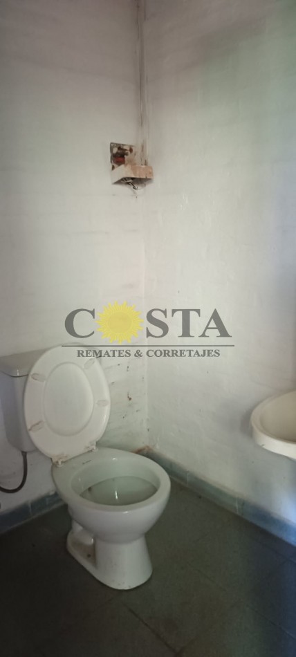  CHALET DE CATEGORIA EN AV. ALMIRANTE BROWN Y LAS HERAS. POSADAS, MISIONES