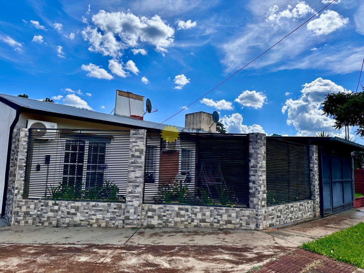 IMPECABLE CASA DE 3 DORMITORIOS EN B° BICENTENARIO. POSADAS. MISIONES