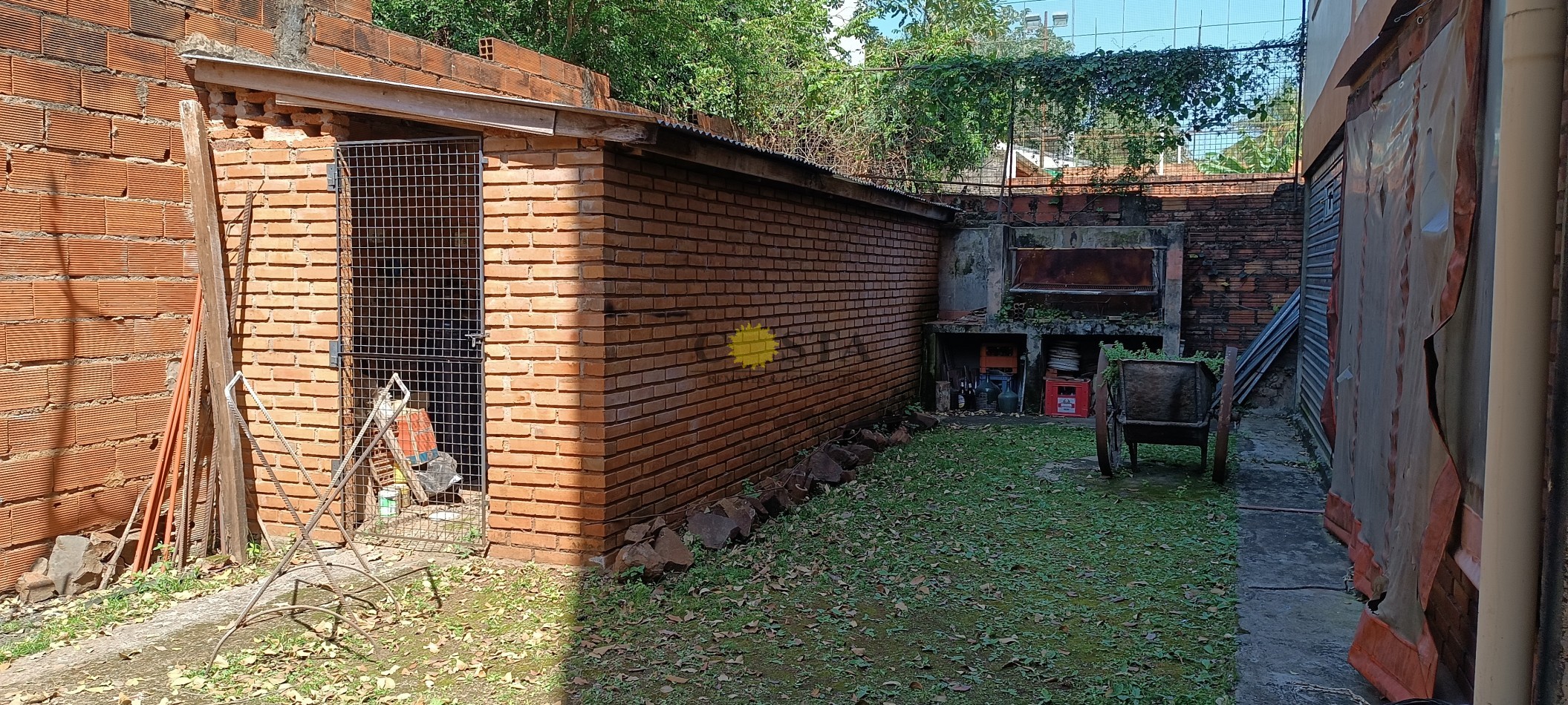 EDIFICIO DE 16 DEPARTAMENTOS SOBRE AVENIDA MITRE. VENTA POSADAS MISIONES. 