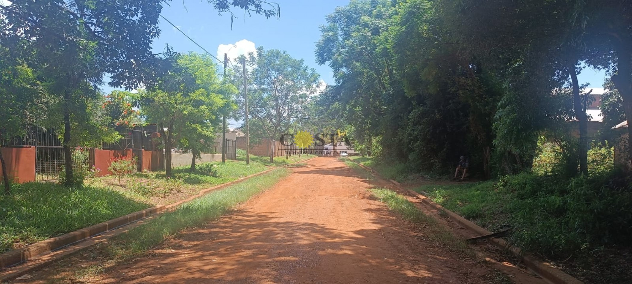 AMPLIO TERRENO C/ACCESO POR 2 CALLES EN B° AEROCLUB. VENTA. POSADAS. MISIONES