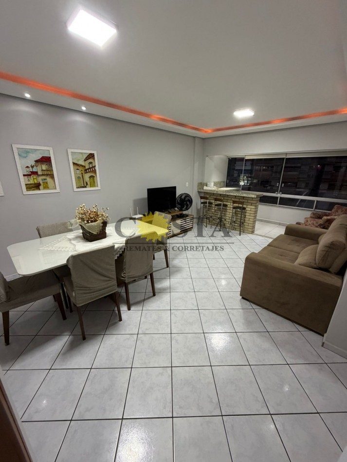 HERMOSO DEPARTAMENTO DE 3 DORMITORIOS Y COCHERA. PLAYA DE ITAPEMA, SANTA CATARINA, BRASIL