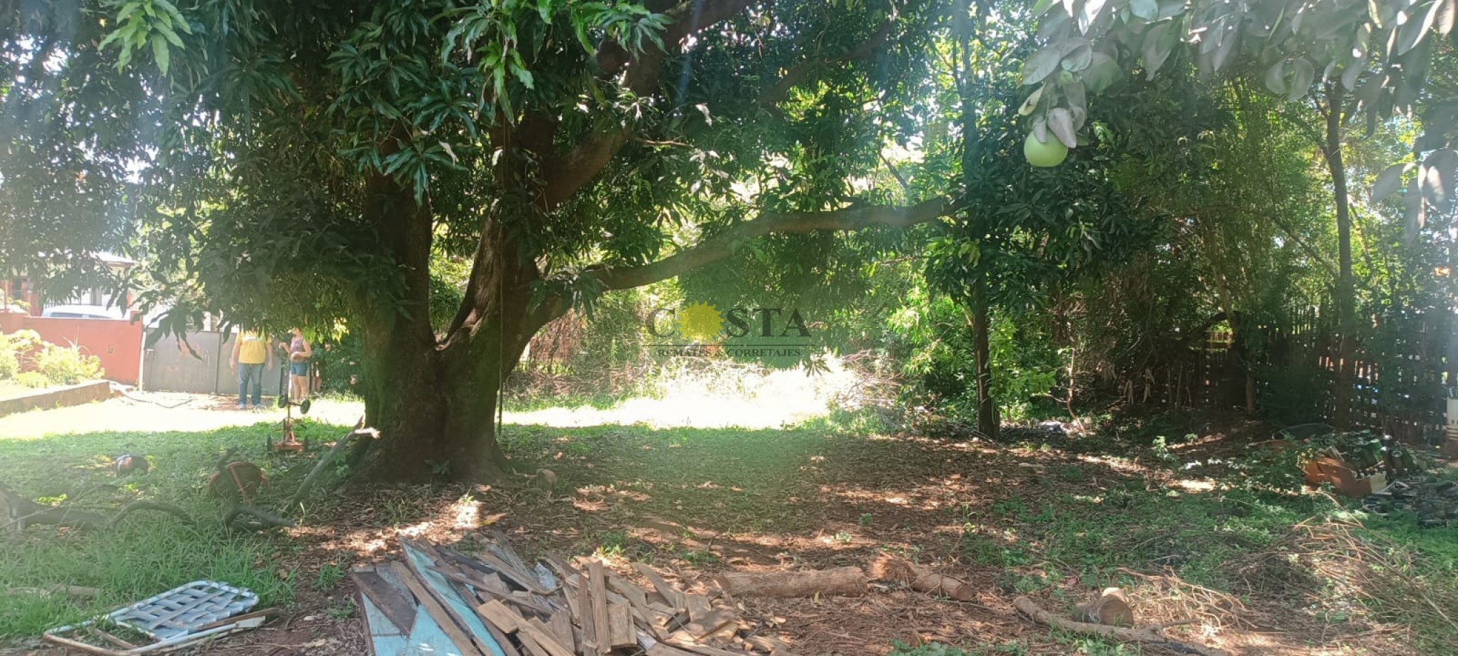 AMPLIO TERRENO C/ACCESO POR 2 CALLES EN B° AEROCLUB. VENTA. POSADAS. MISIONES