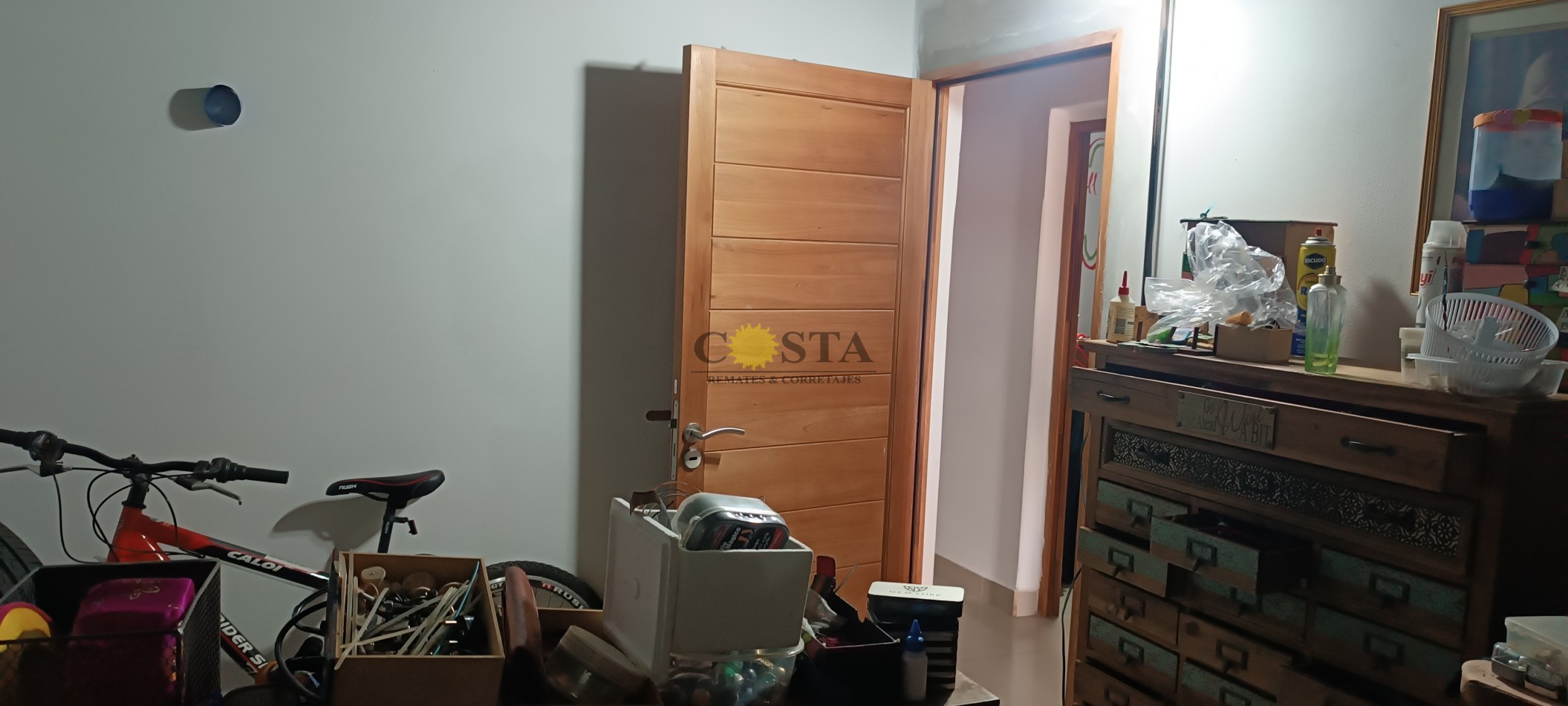 CASA DE 3 DORMITORIOS Z/AVILA Y ANTONIO LLAMAS. POSADAS. MISIONES. VENTA.