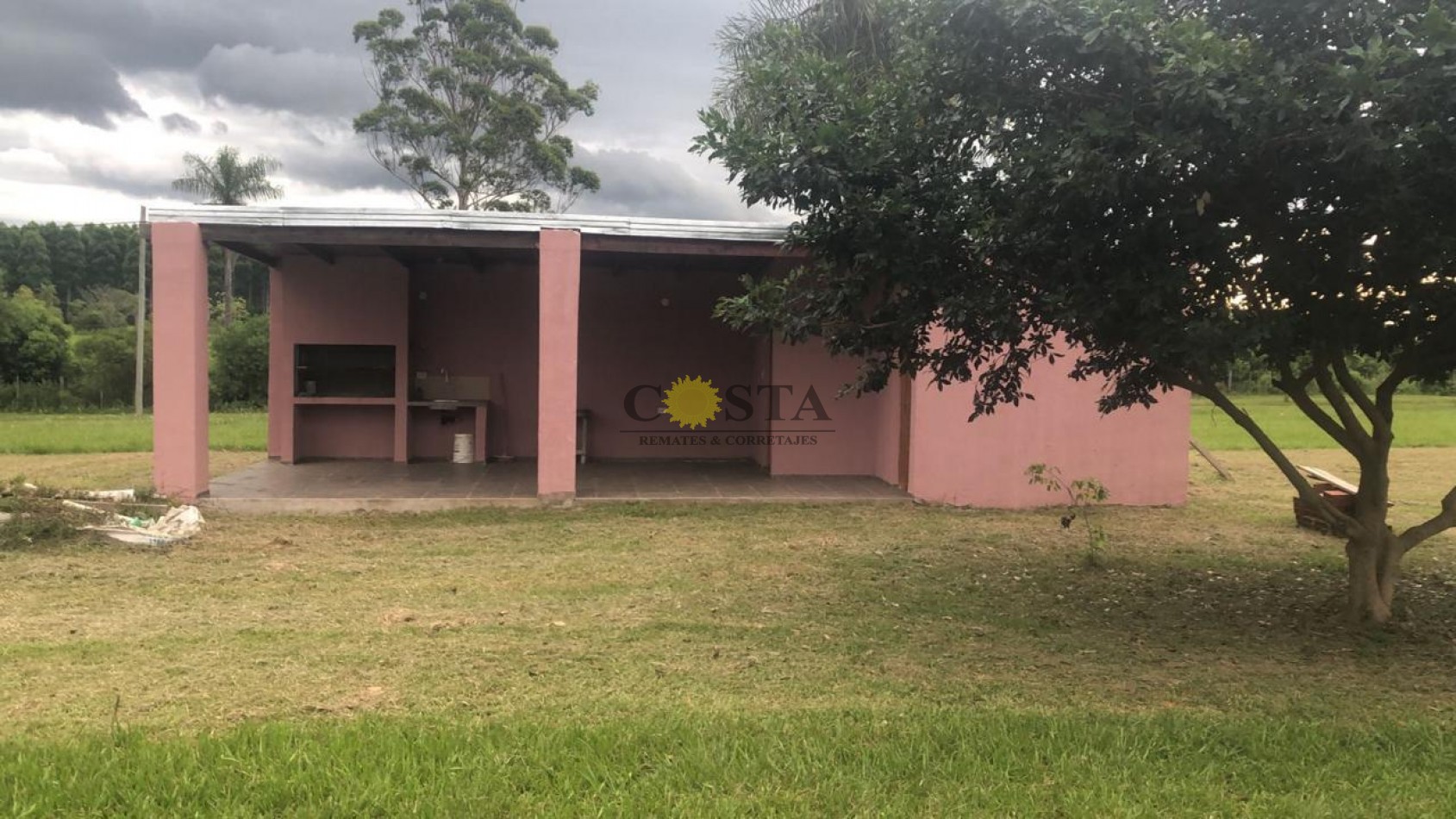 CASA EN BAHIA PARAISO. STA. TECLA. ITUZAINGO CORRIENTES VENTA