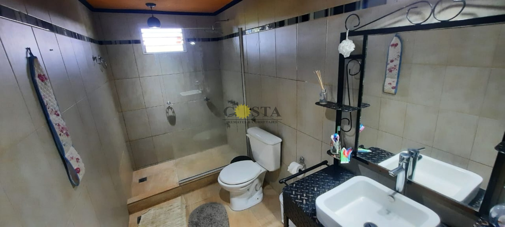 MAGNIFICA CASA A 50 MTS. DE PLAYA. VENTA. SANTA TECLA. ITUZAINGO. CORRIENTES