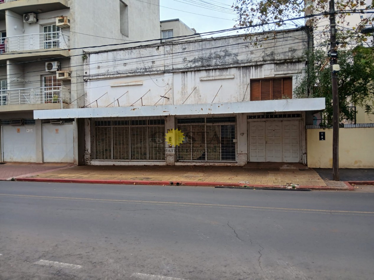 LOCAL COMERCIAL Y VIVIENDA CENTRICOS, CALLE BUENOS AIRES C/ALVEAR. POSADAS, MISIONES.