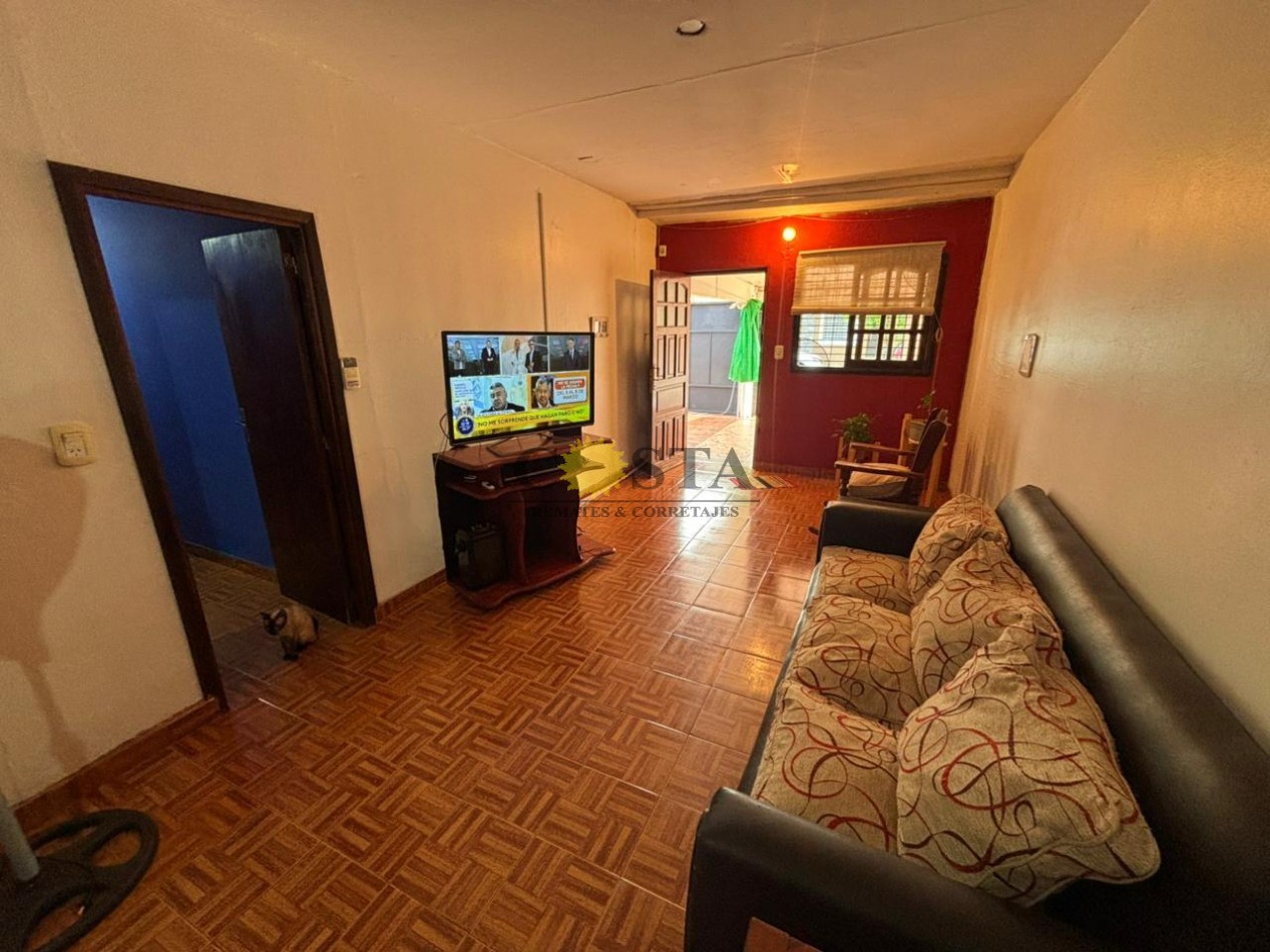 CASA DE 3 DORMITORIOS Y COCHERA EN BARRIO JUDICIAL, POSADAS, MISIONES. 