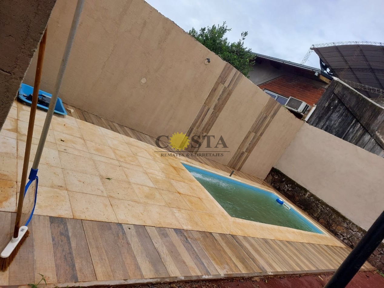 BELLO CHALET DE 3 DORMITORIOS, EN JARDIN AMERICA. MISIONES