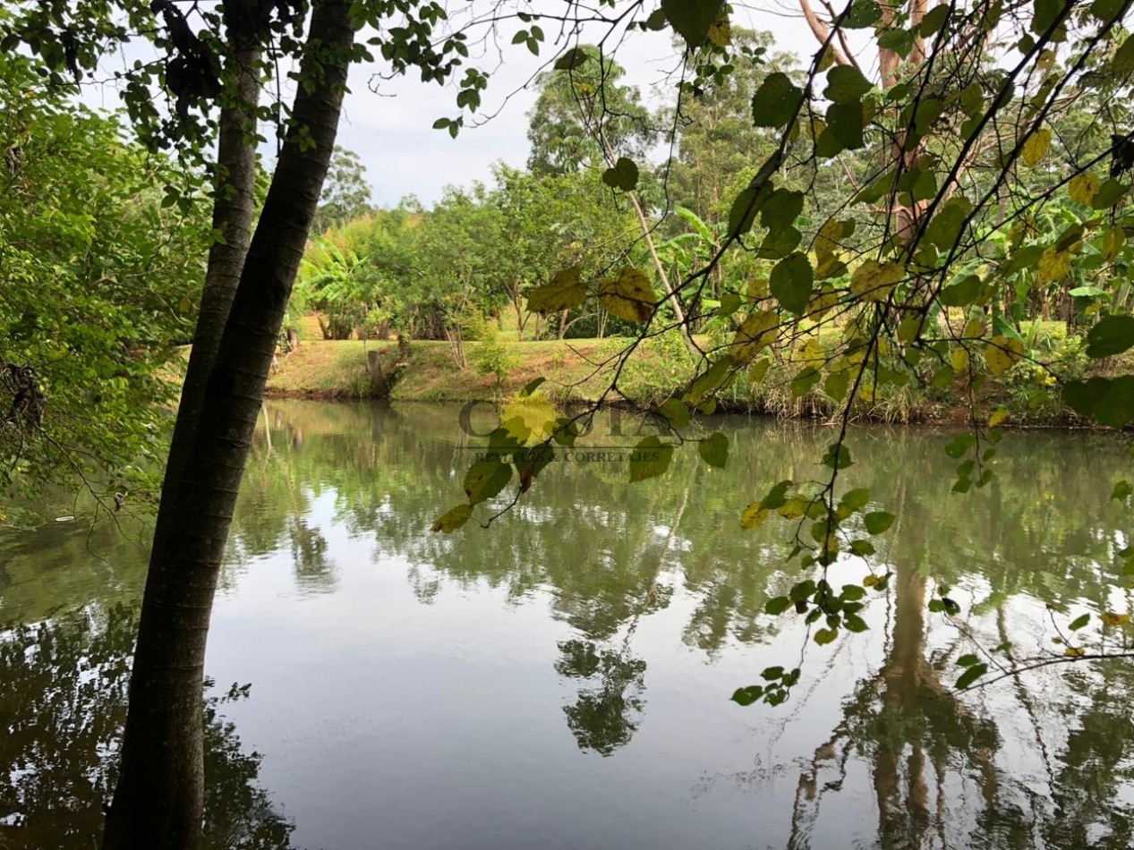 PESQUE Y PAGUE DE 1,2 HAS. CON 3 LAGUNAS. SAN ISIDRO. POSADAS. MISIONES