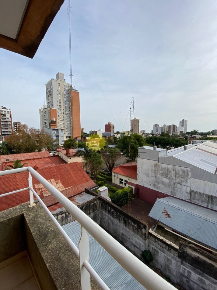 DEPARTAMENTO 1 DORM. EDIFICIO LOS GIRASOLES. VENTA. POSADAS, MISIONES