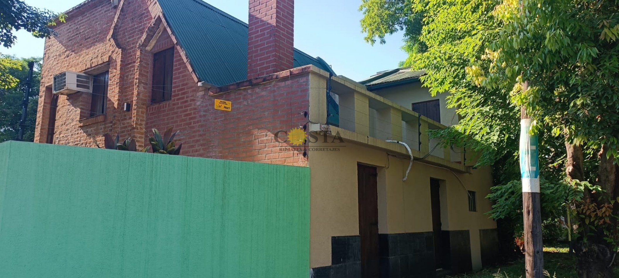  CHALET DE CATEGORIA EN AV. ALMIRANTE BROWN Y LAS HERAS. POSADAS, MISIONES