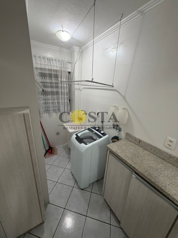 HERMOSO DEPARTAMENTO DE 3 DORMITORIOS Y COCHERA. PLAYA DE ITAPEMA, SANTA CATARINA, BRASIL