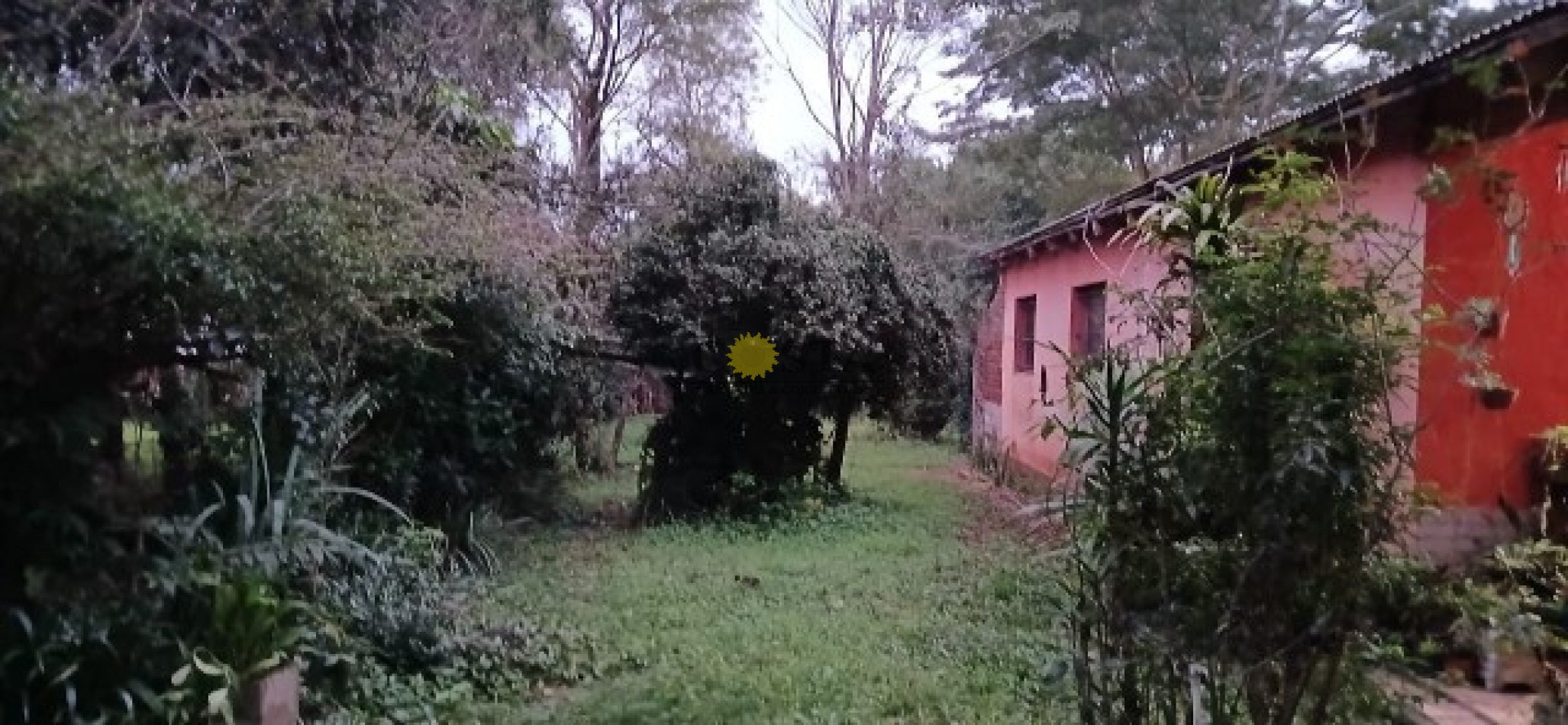 CASA DE 3 DORMITORIOS SOBRE GRAN LOTE. VILLA LANUS, POSADAS. MISIONES. VENTA.