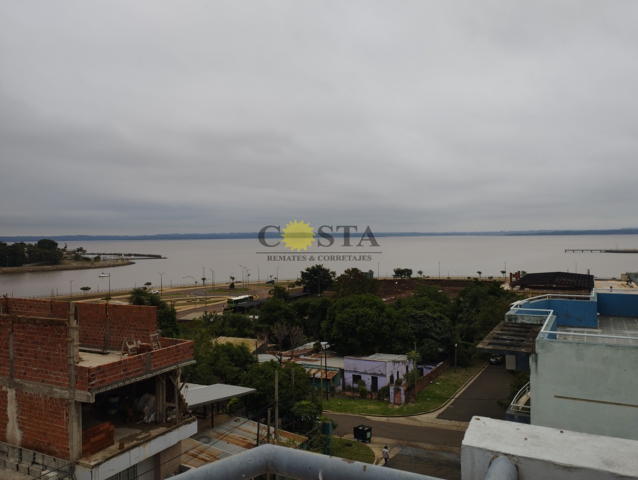 EDIFICIO DE  6 DEPARTAMENTOS Z/COSTANERA EL BRETE. POSADAS MISIONES VENTA