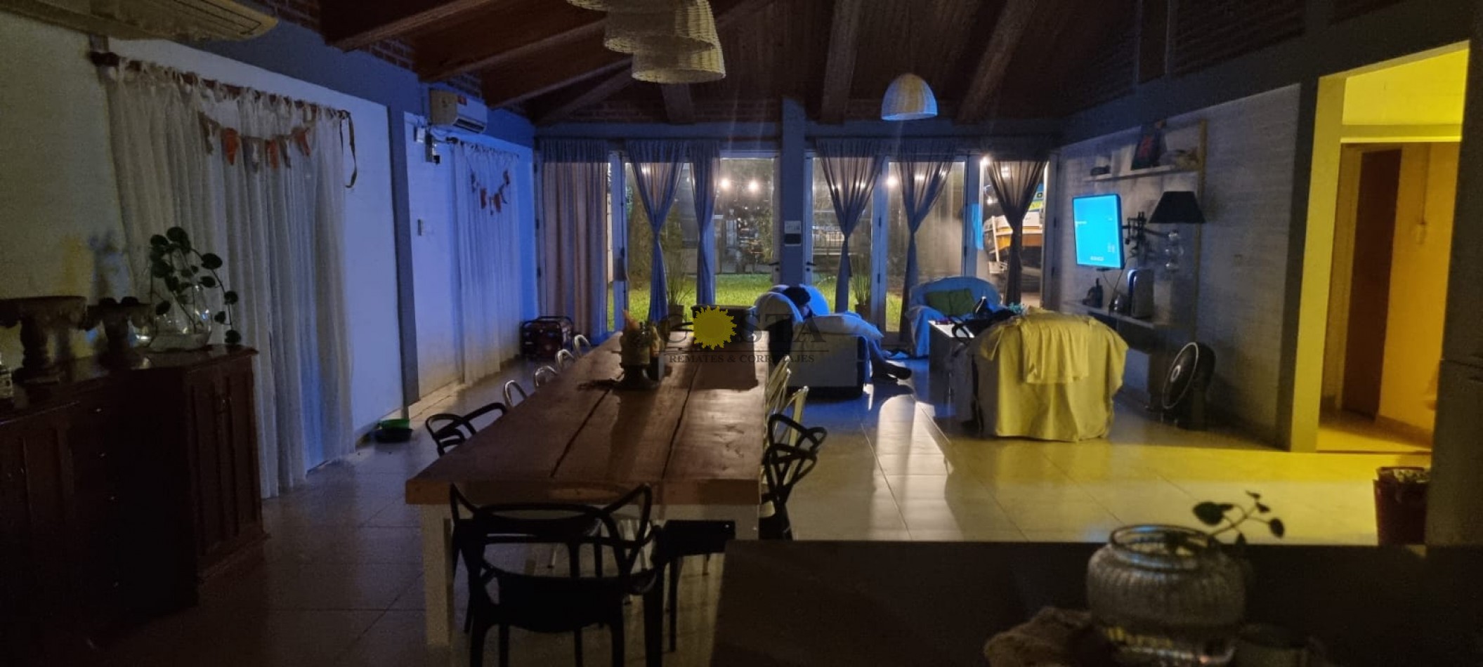 EXCLUSIVO CHALET EN RINCON SANTA MARIA, ITUZAINGO, CORRIENTES.