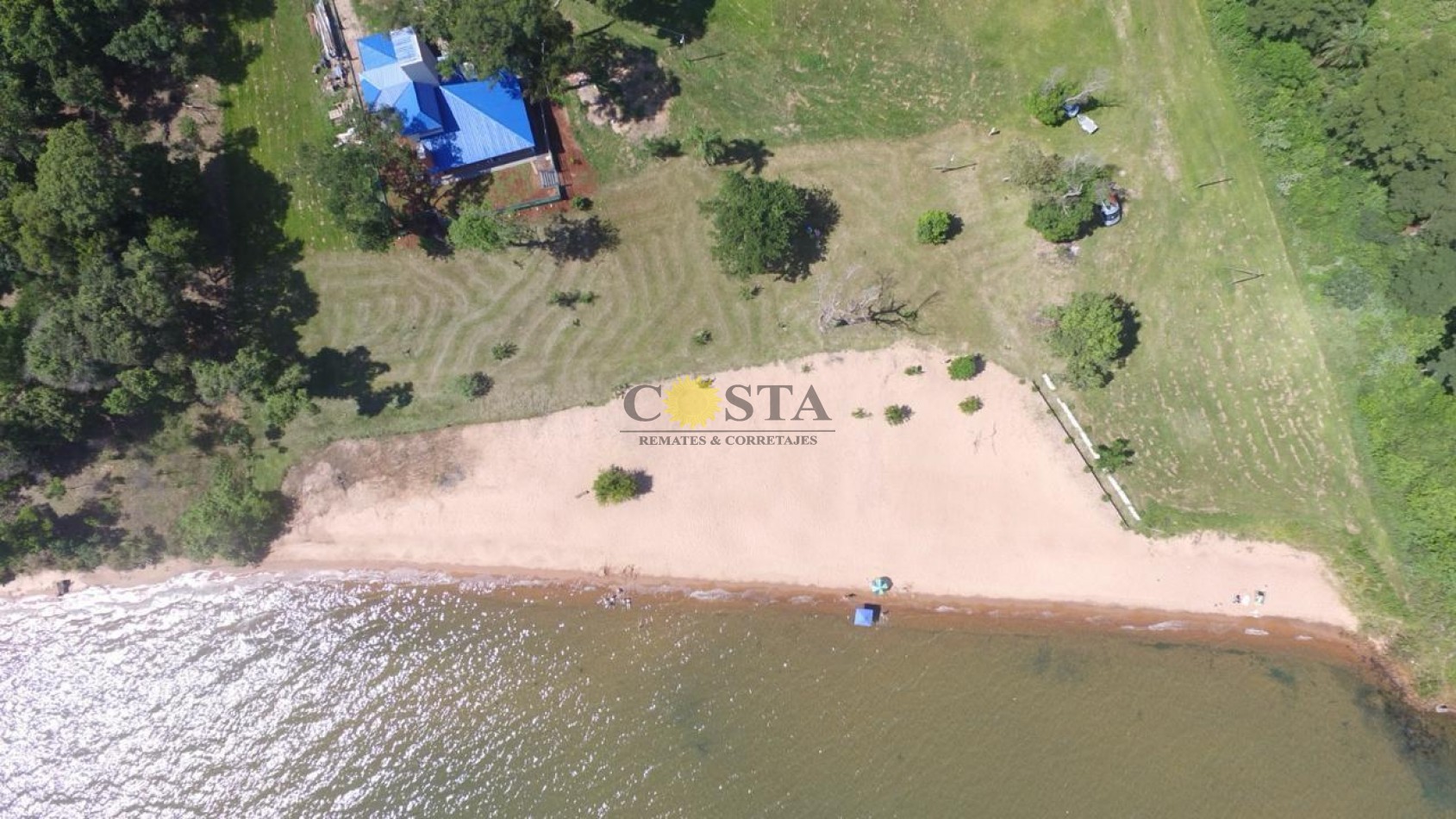 CASA EN BAHIA PARAISO. STA. TECLA. ITUZAINGO CORRIENTES VENTA