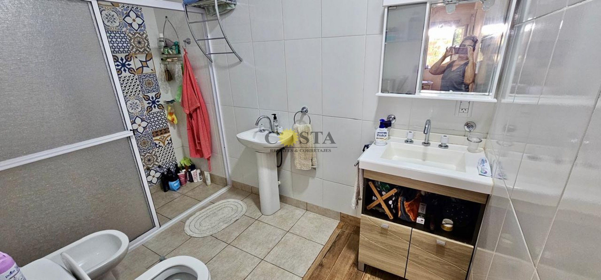 IMPECABLE CASA DE 3 DORMITORIOS EN B° BICENTENARIO. POSADAS. MISIONES