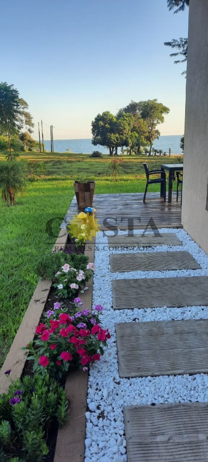 MAGNIFICA CASA A 50 MTS. DE PLAYA. VENTA. SANTA TECLA. ITUZAINGO. CORRIENTES