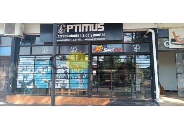  GRAN LOCAL COMERCIAL S/AV. RADEMACHER Y SUECIA. POSADAS, MISIONES.