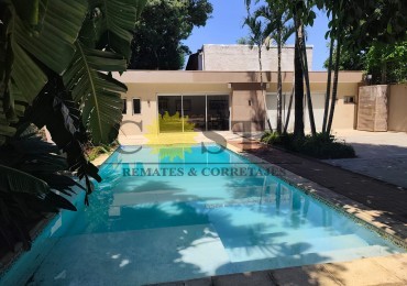 GRAN LOTE C/QUINCHO, PISCINA Y COCHERAS, S/GDOR. BARREYRO C/ZAPIOLA. VENTA. POSADAS, MISIONES